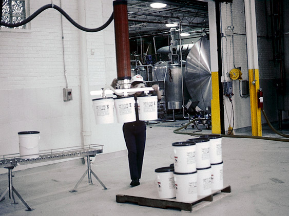 真空吸附式起重機的操作方法